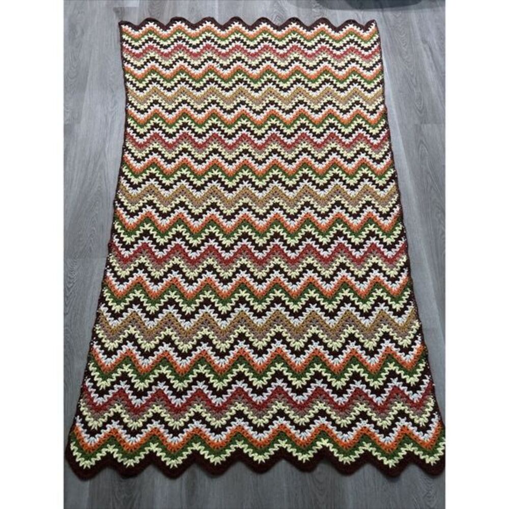 Vintage Crochet Chevron Zig Zag Pattern Throw Blanket Afghan 69"x45"